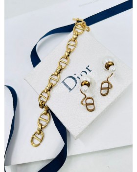 Серьги Dior