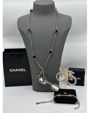 Серьги CHANEL