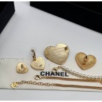 Серьги CHANEL