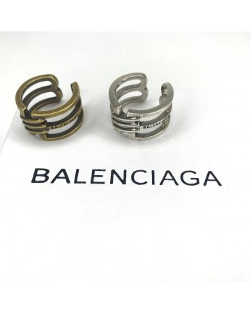 Серьги Balenciaga