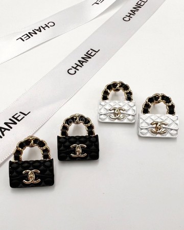 Серьги CHANEL