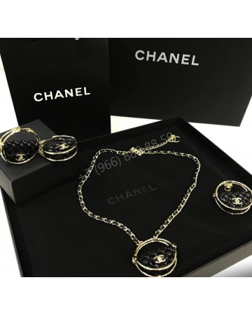 Серьги CHANEL