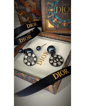 Серьги Dior