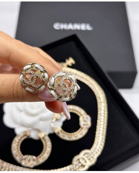 Серьги CHANEL