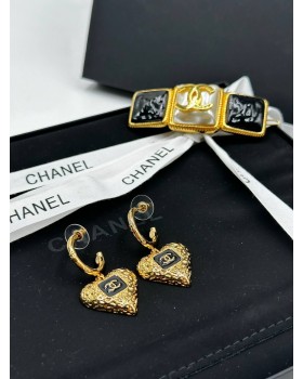 Серьги CHANEL