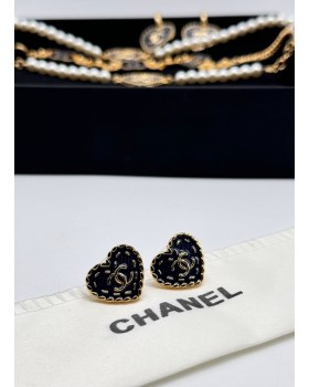 Серьги CHANEL