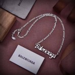 Кулон Balenciaga