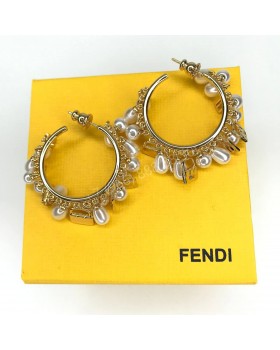 Серьги Fendi