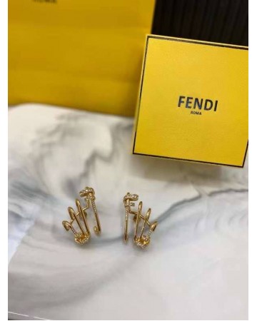 Серьги Fendi