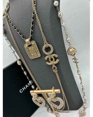 Серьги CHANEL