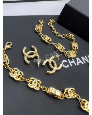 Серьги CHANEL