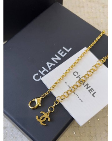 Колье CHANEL