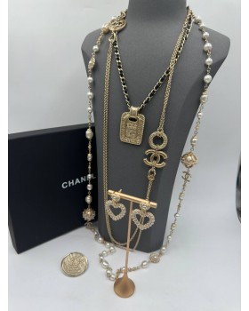 Серьги CHANEL