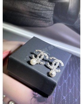 Серьги CHANEL