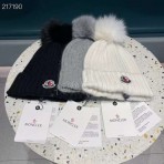 Шапка Moncler