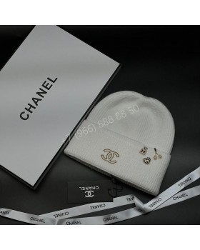 Шапка CHANEL