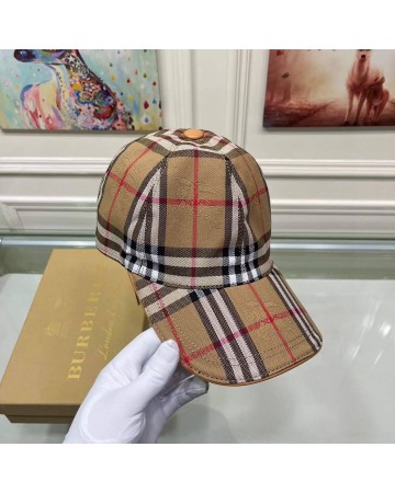 Кепка Burberry