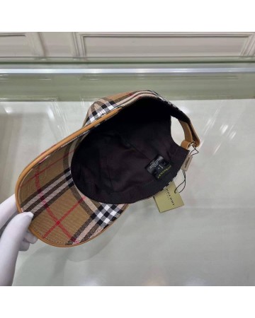 Кепка Burberry