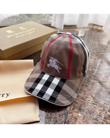 Кепка Burberry