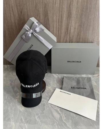 Кепка Balenciaga