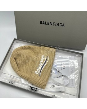 Шапка Balenciaga