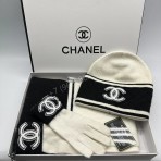 Комплект CHANEL (шапка + шарф + перчатки)