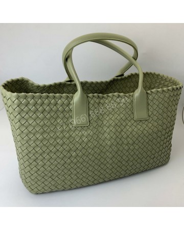 15 тысяч долларов в сумке от боттега