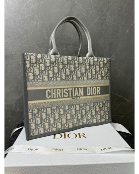 Сумка Dior