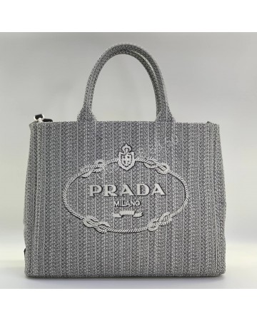 Сумка Prada