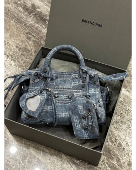 Сумка Balenciaga