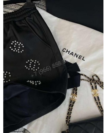 Кожаные шорты CHANEL