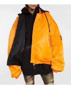 Двусторонний бомбер Vetements-foto2