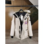 Пуховик Canada Goose