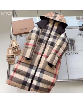 Пуховик Burberry