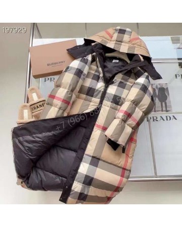 Пуховик Burberry