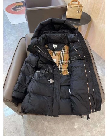 Пуховик Burberry