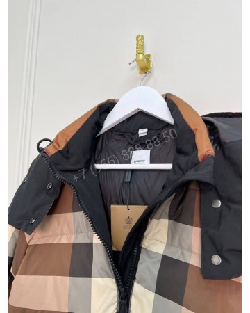 Пуховик Burberry