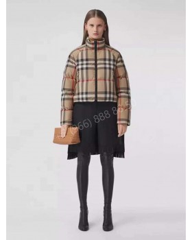 Пуховик Burberry