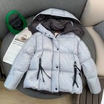 Пуховик Moncler