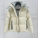 Пуховик Moncler