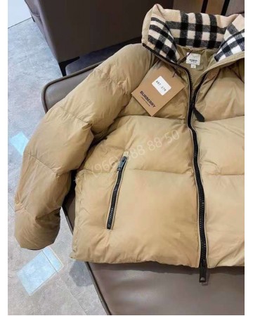 Пуховик Burberry