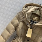 Пуховик Burberry