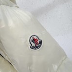 Пуховик Moncler