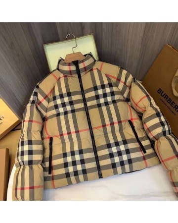 Пуховик Burberry