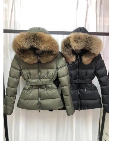 Пуховик Moncler