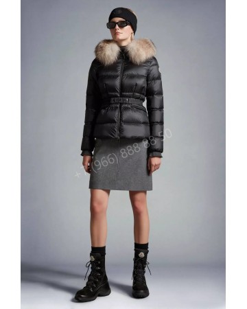 Пуховик Moncler