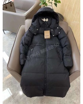 Пуховик Burberry