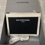 Косметичка Balenciaga