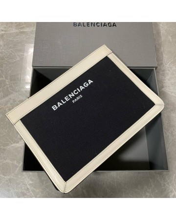 Косметичка Balenciaga