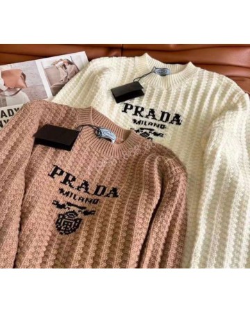 Свитер Prada